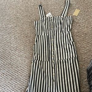 White and denim blue striped dress with buttons